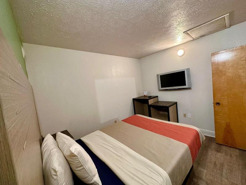 Park Inn by Radisson, Pigeon Forge South image