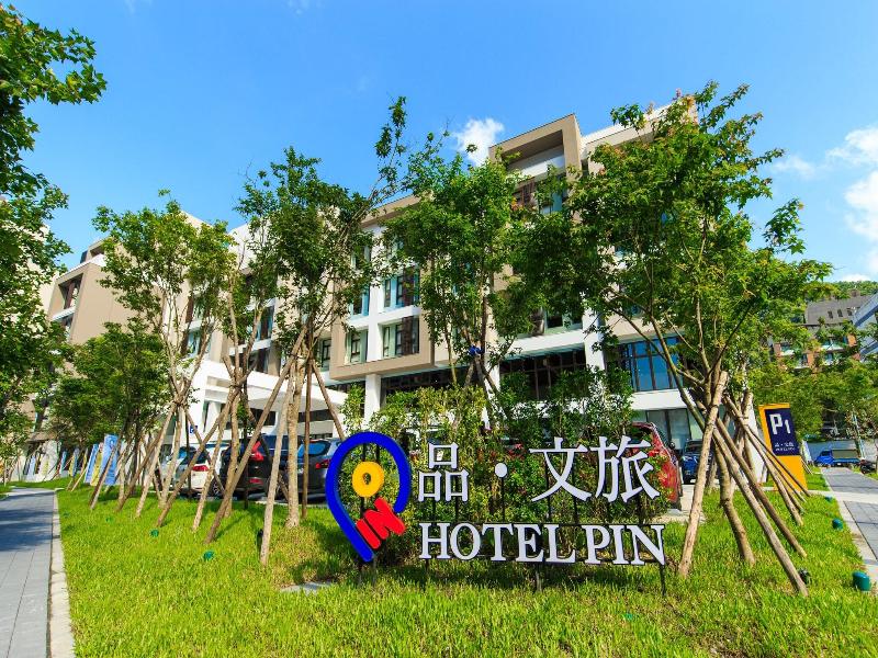 Hotel Pin image