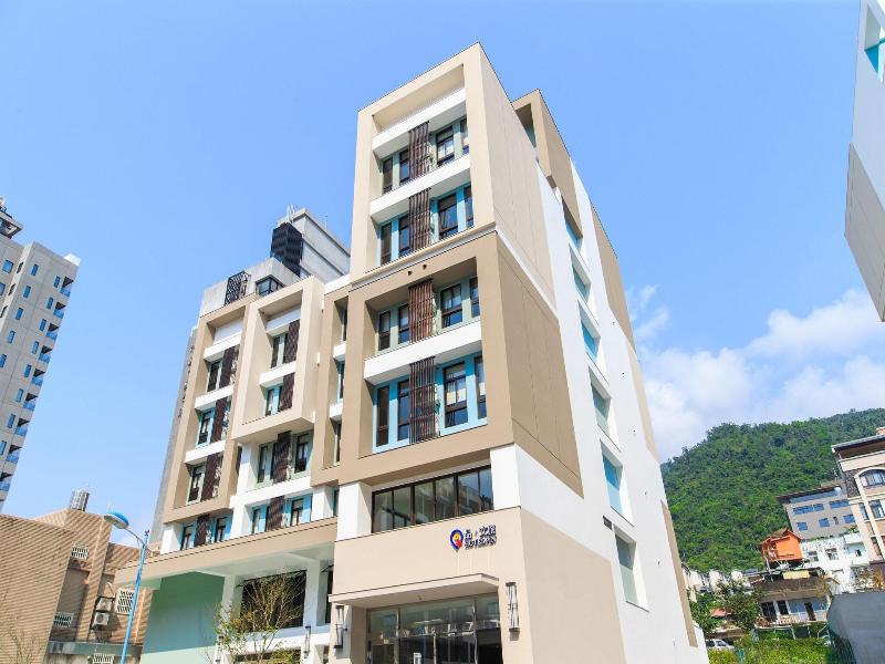 Hotel Pin image
