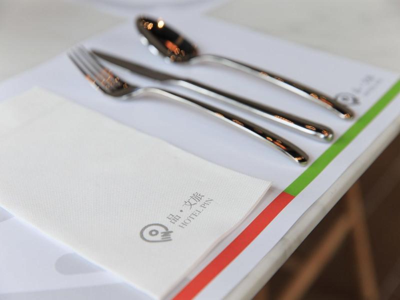 Hotel Pin image