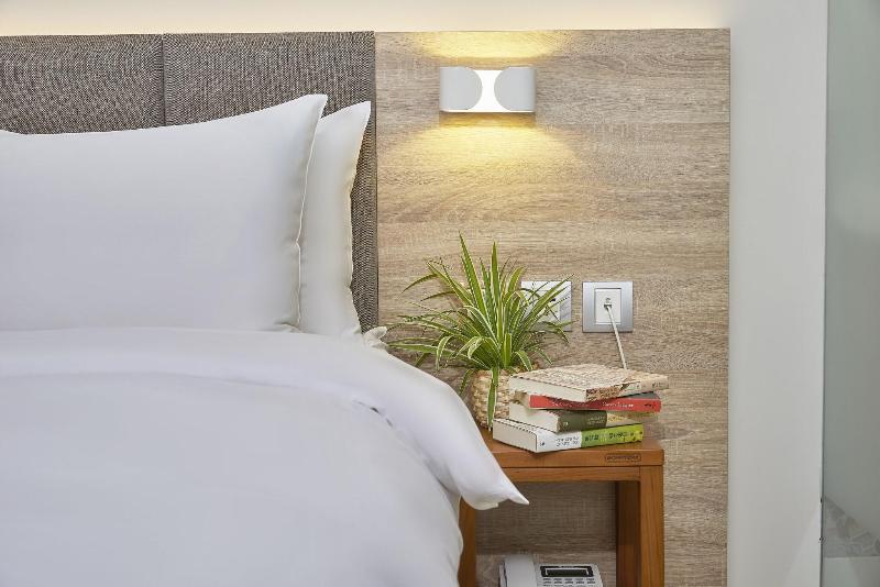 Hotel Z Feng Chia Taichung image