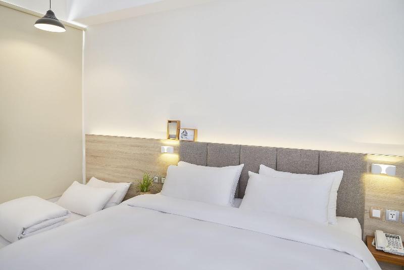 Hotel Z Feng Chia Taichung image