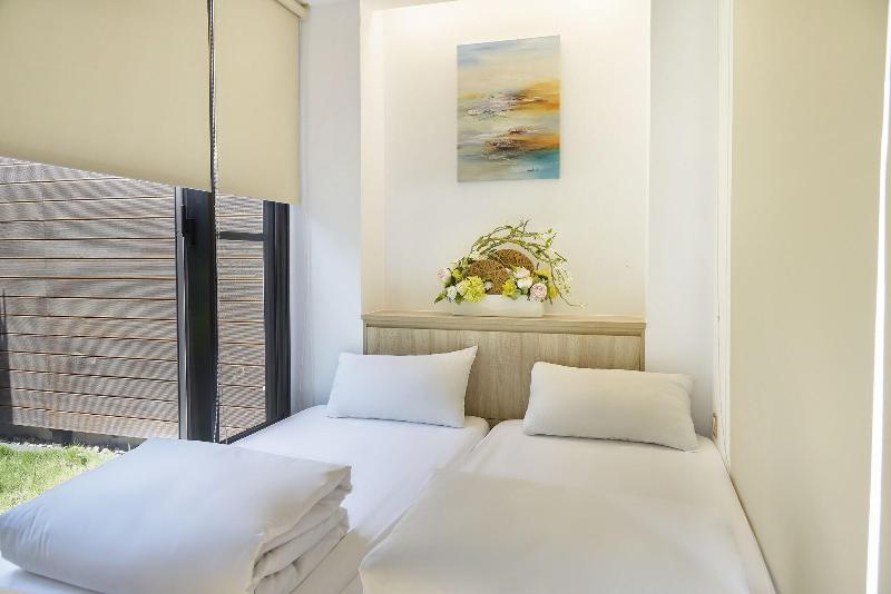 Hotel Z Feng Chia Taichung image