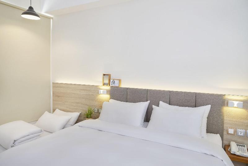 Hotel Z Feng Chia Taichung image