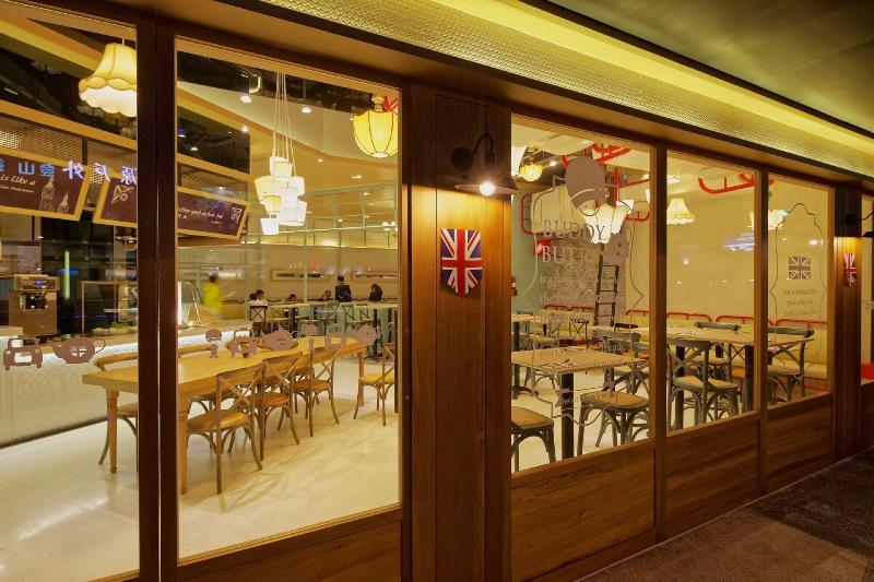 Hotel 7 Taichung image