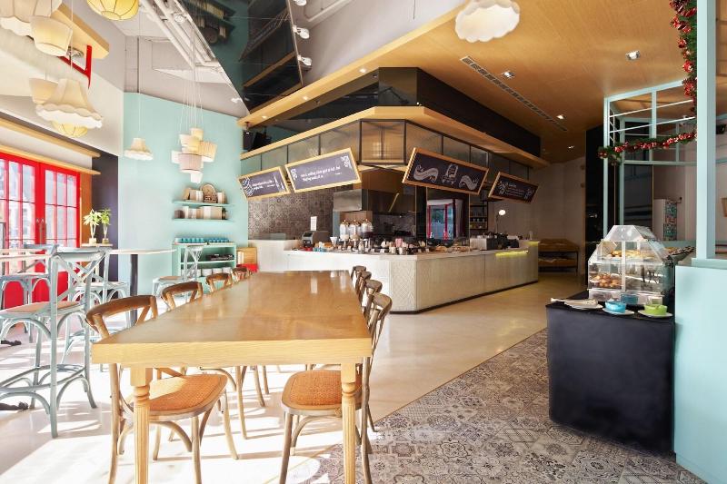 Hotel 7 Taichung image