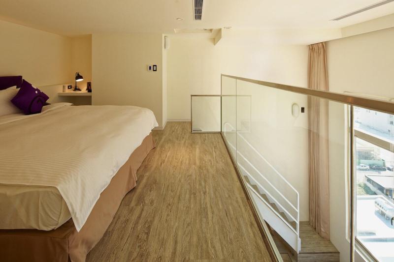 Hotel 7 Taichung image
