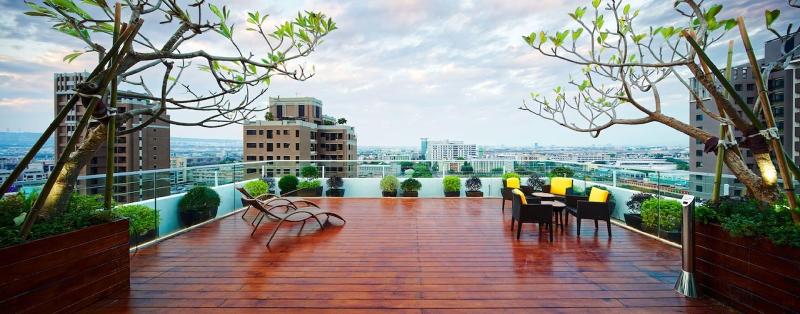 Hotel 7 Taichung image