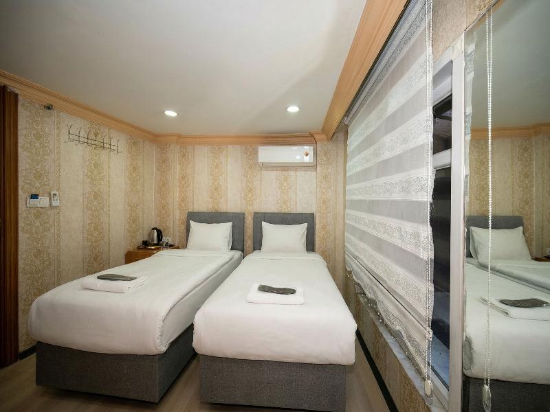 Taksim Maxwell Hotel image