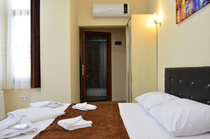 Addressuiteshotel image