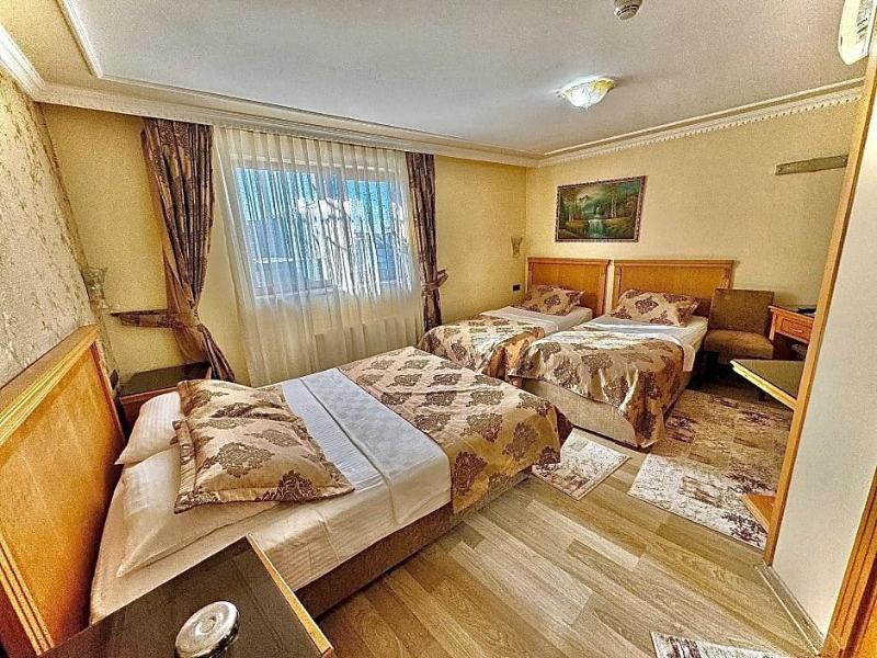 Grand Papirus Hotel image