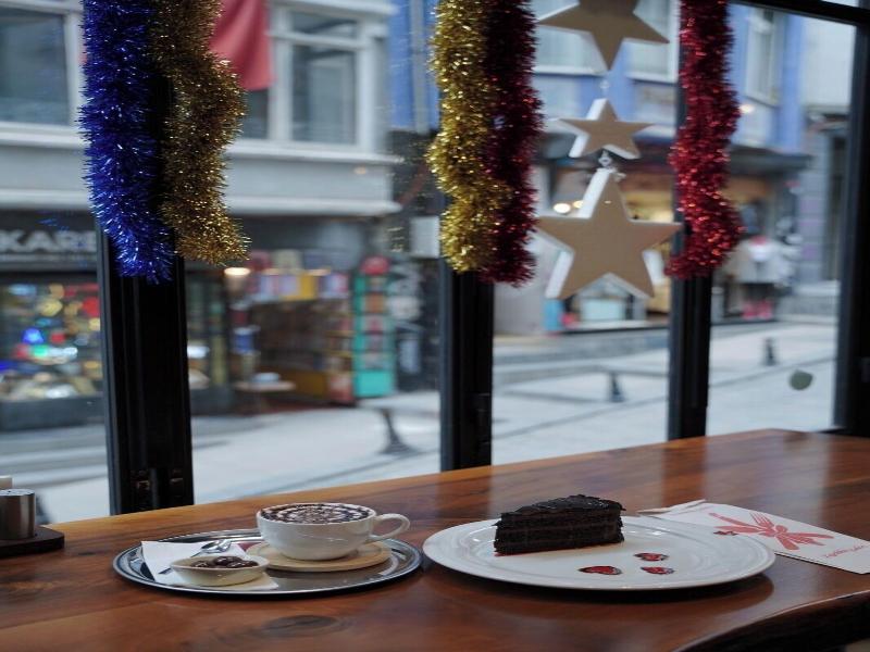 Royal Galata Hotel image