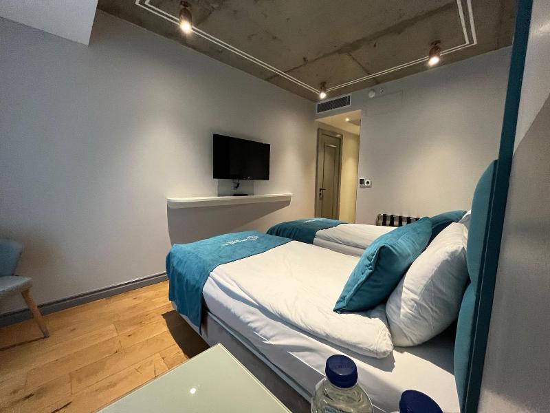Royal Galata Hotel image