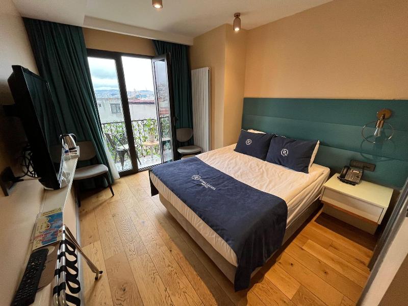 Royal Galata Hotel image