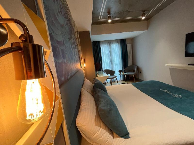 Royal Galata Hotel image