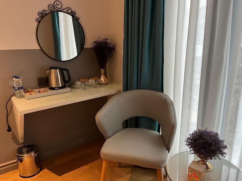 Royal Galata Hotel image