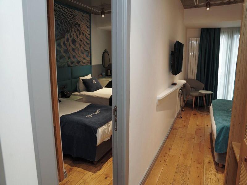 Royal Galata Hotel image