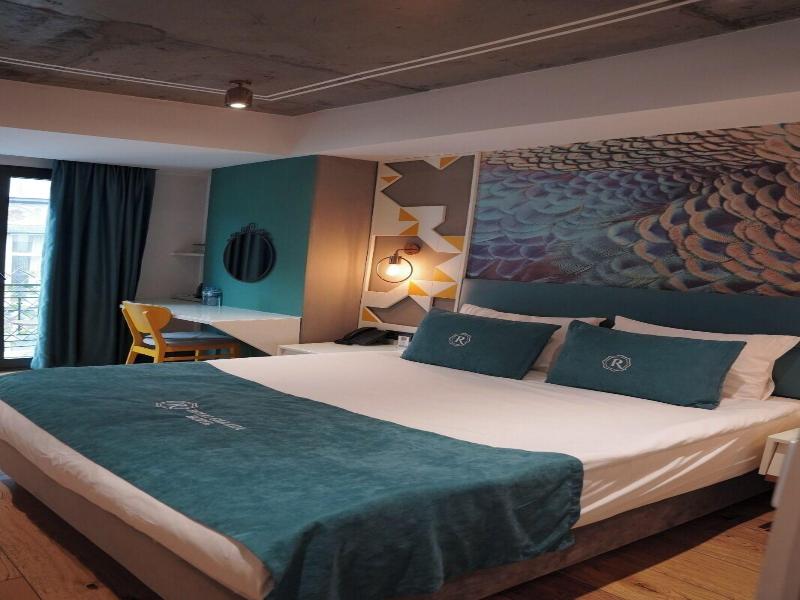 Royal Galata Hotel image