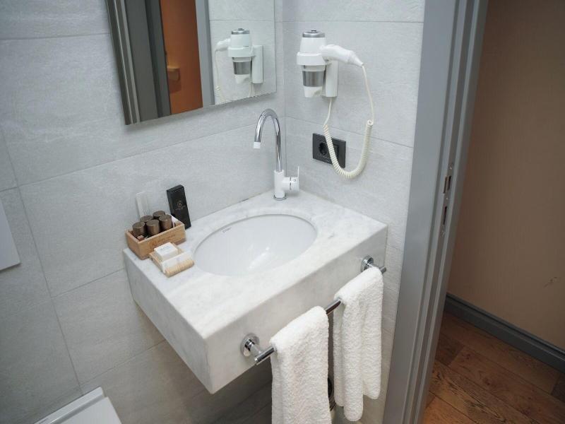Royal Galata Hotel image