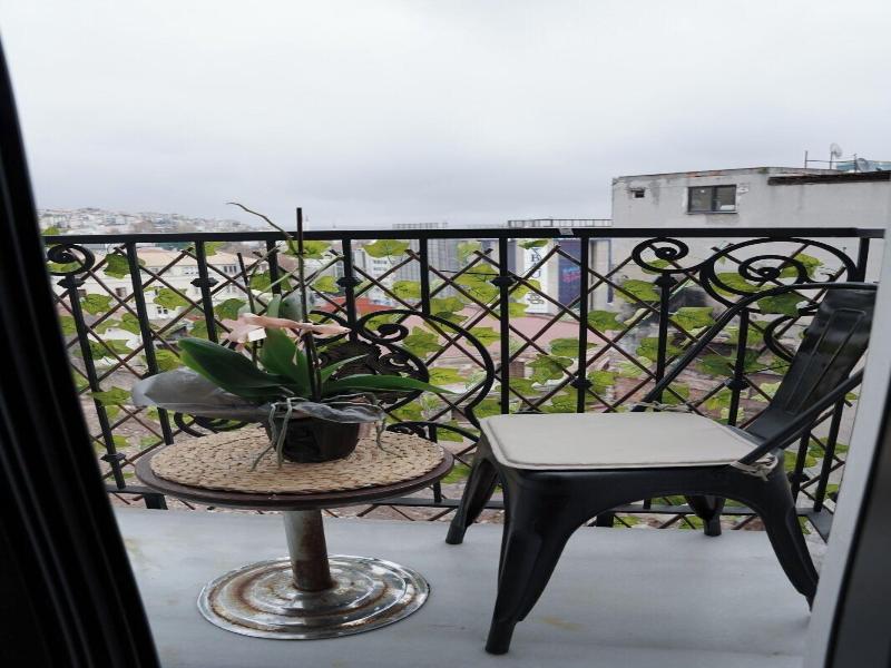 Royal Galata Hotel image