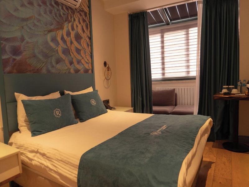 Royal Galata Hotel image