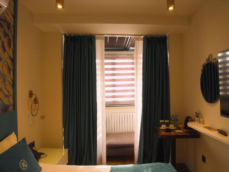 Royal Galata Hotel image
