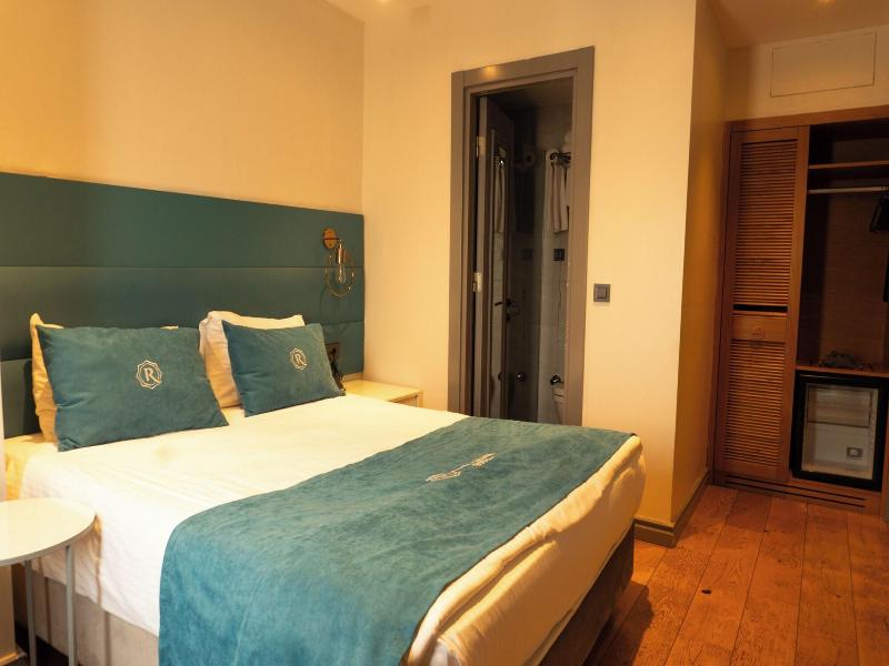 Royal Galata Hotel image