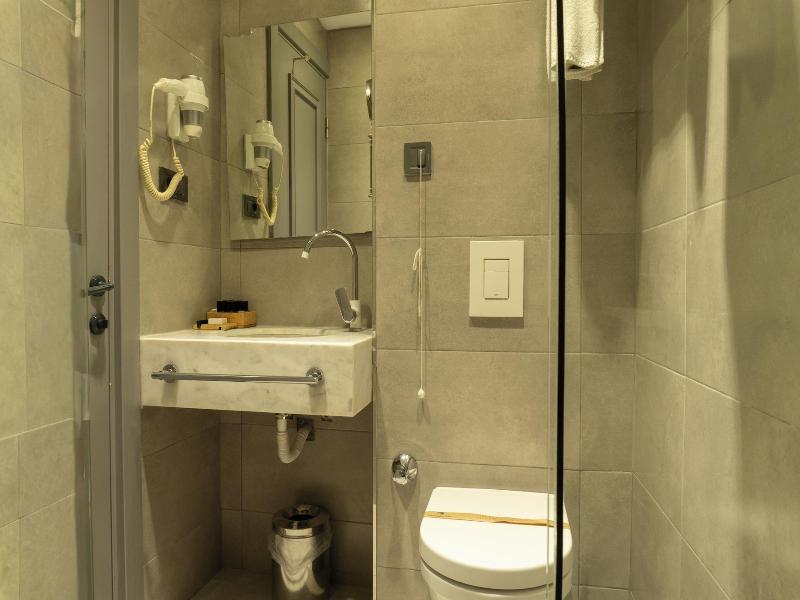 Royal Galata Hotel image