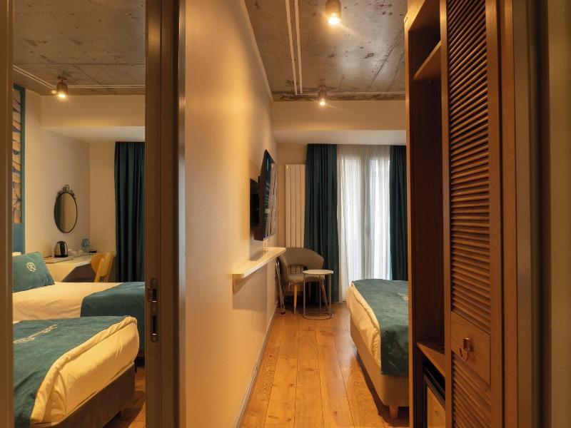 Royal Galata Hotel image