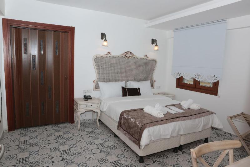 Oriella Hotel image