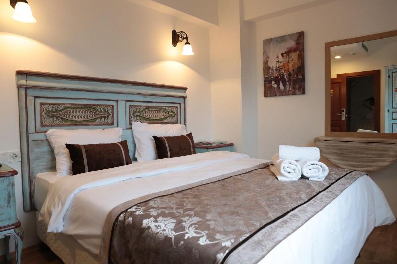 Oriella Hotel image