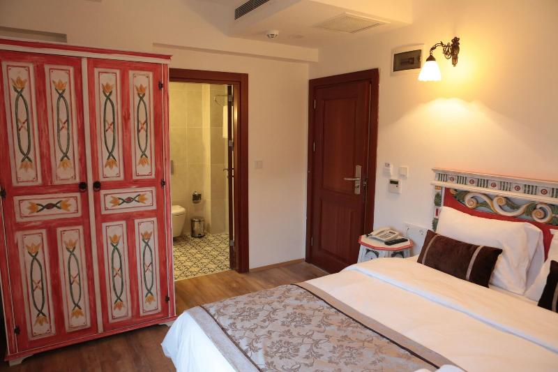 Oriella Hotel image
