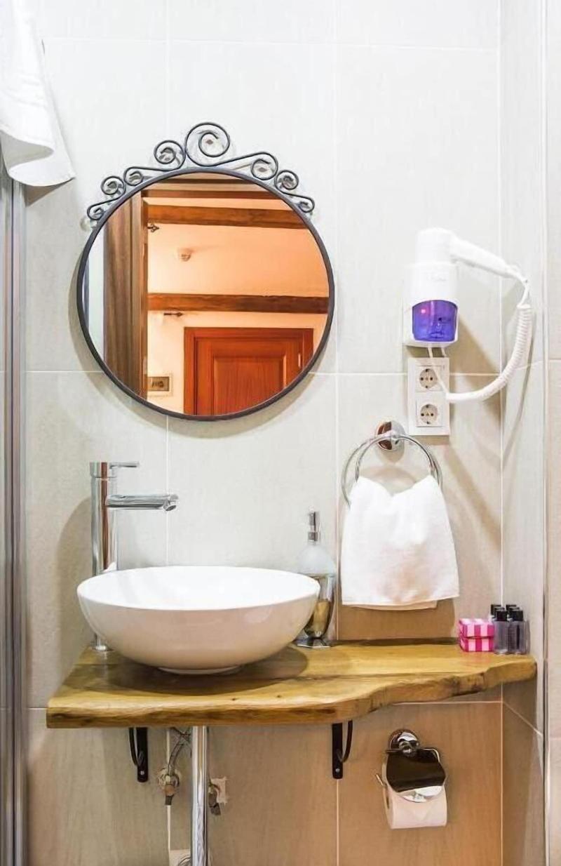 Oriella Hotel image