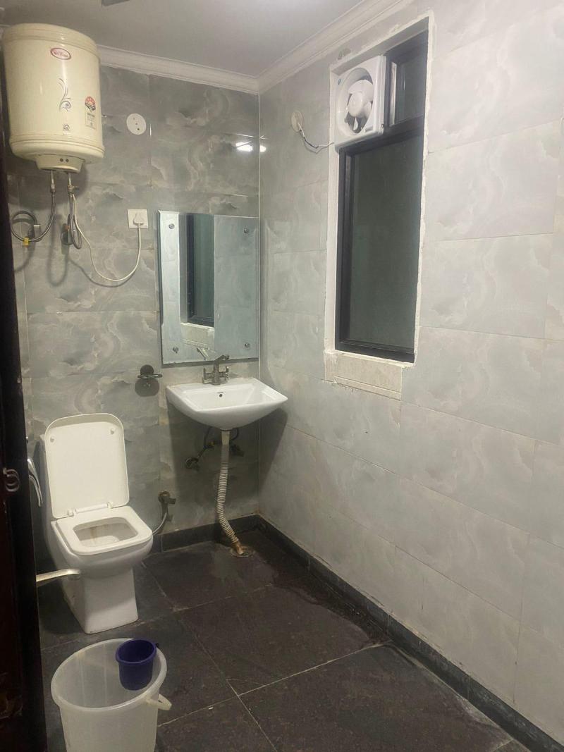 Hotel Avalon Palace image
