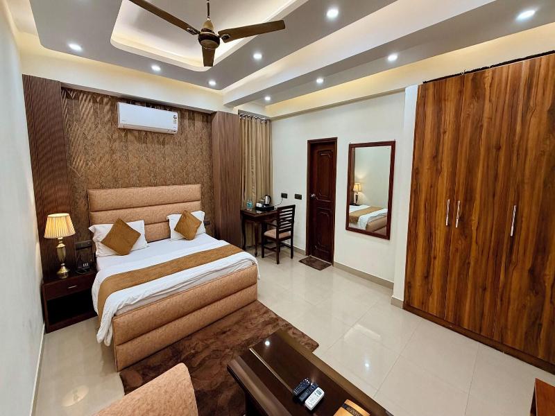 Hotel Kashish Residency Banquet image