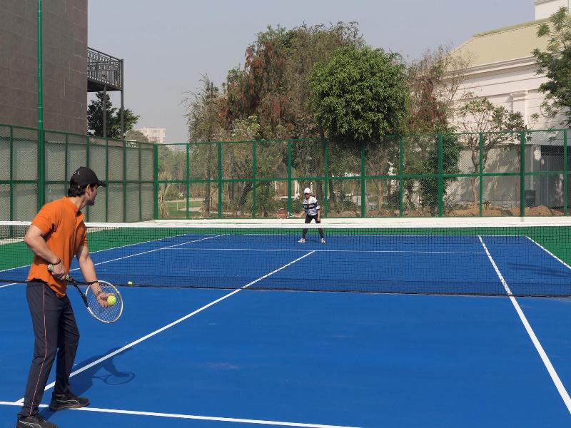 Dlf Club 4 image