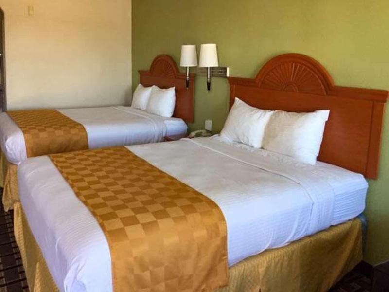 Motel 6 Tyler Tx image