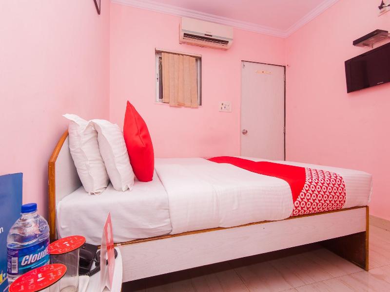 13471 Hotel Homestay image