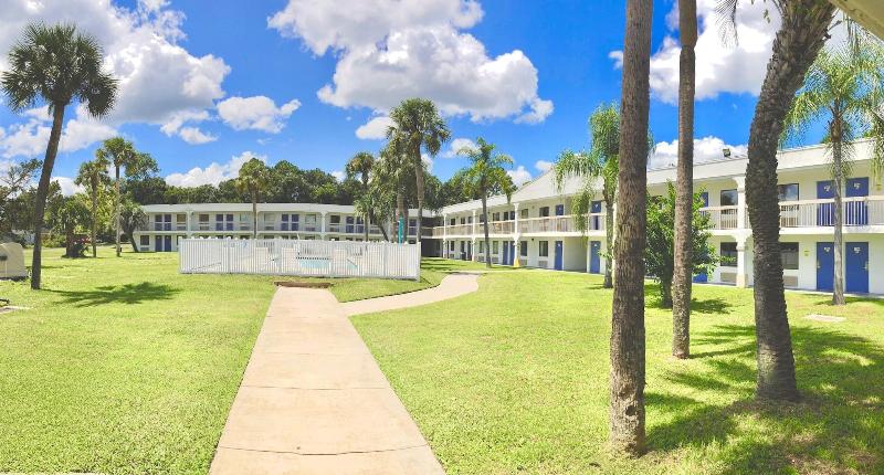 Motel 6 Starke Fl image