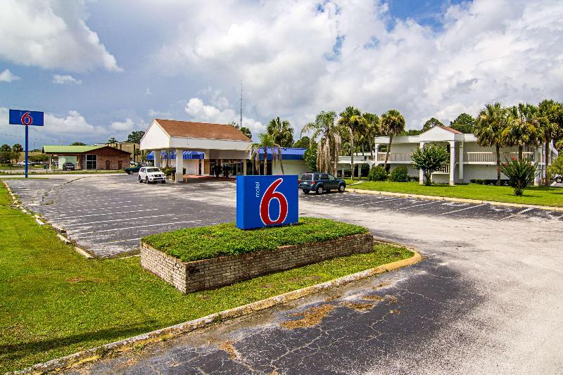Motel 6 Starke Fl image
