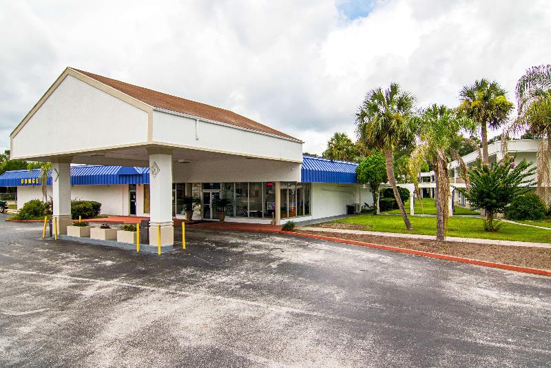 Motel 6 Starke Fl image