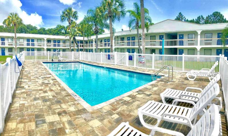 Motel 6 Starke Fl image