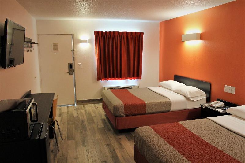 Motel 6 Starke Fl image
