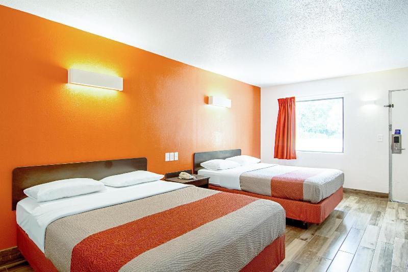 Motel 6 Starke Fl image
