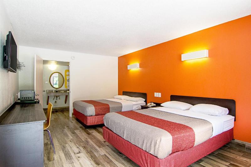 Motel 6 Starke Fl image