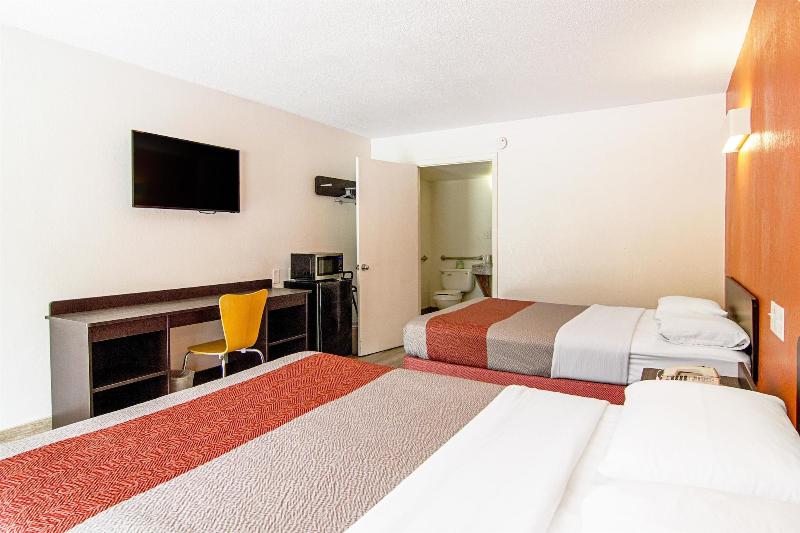 Motel 6 Starke Fl image