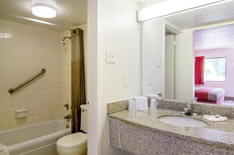 Motel 6 Starke Fl image