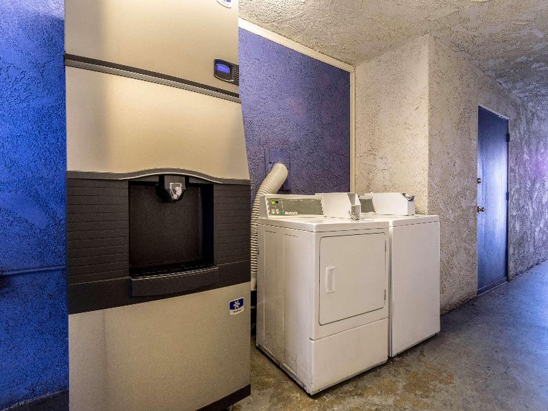 Motel 6 Redlands Ca image