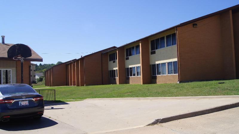 Holiday Lodge Suites