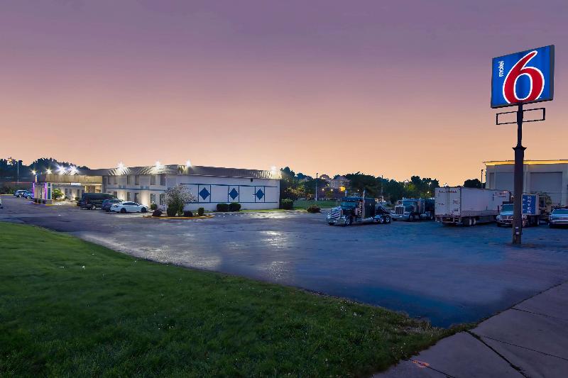 Motel 6 Springfield Oh — general view